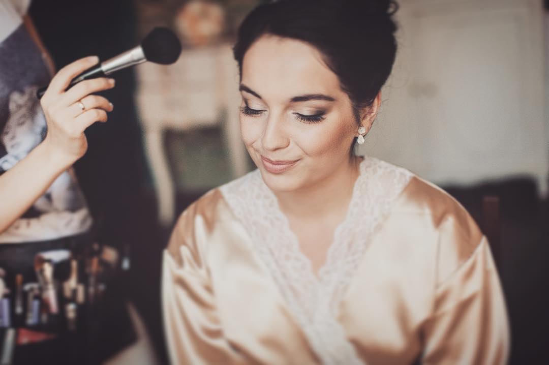 #wedding #makeup #hairstyle for lovely @estme #mua #muah #makeupartist #makeupartistkiev #makeupartistcomforttown #weddingmakeup #stylistkiev in Sand Diego, CA