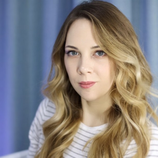 #makeup and #hairstyle @vika_komarik #videotutorial on my channel #youtube #linkinbio ? #makeup #hairstyle #byme #linkinbio ? in Sand Diego, CA