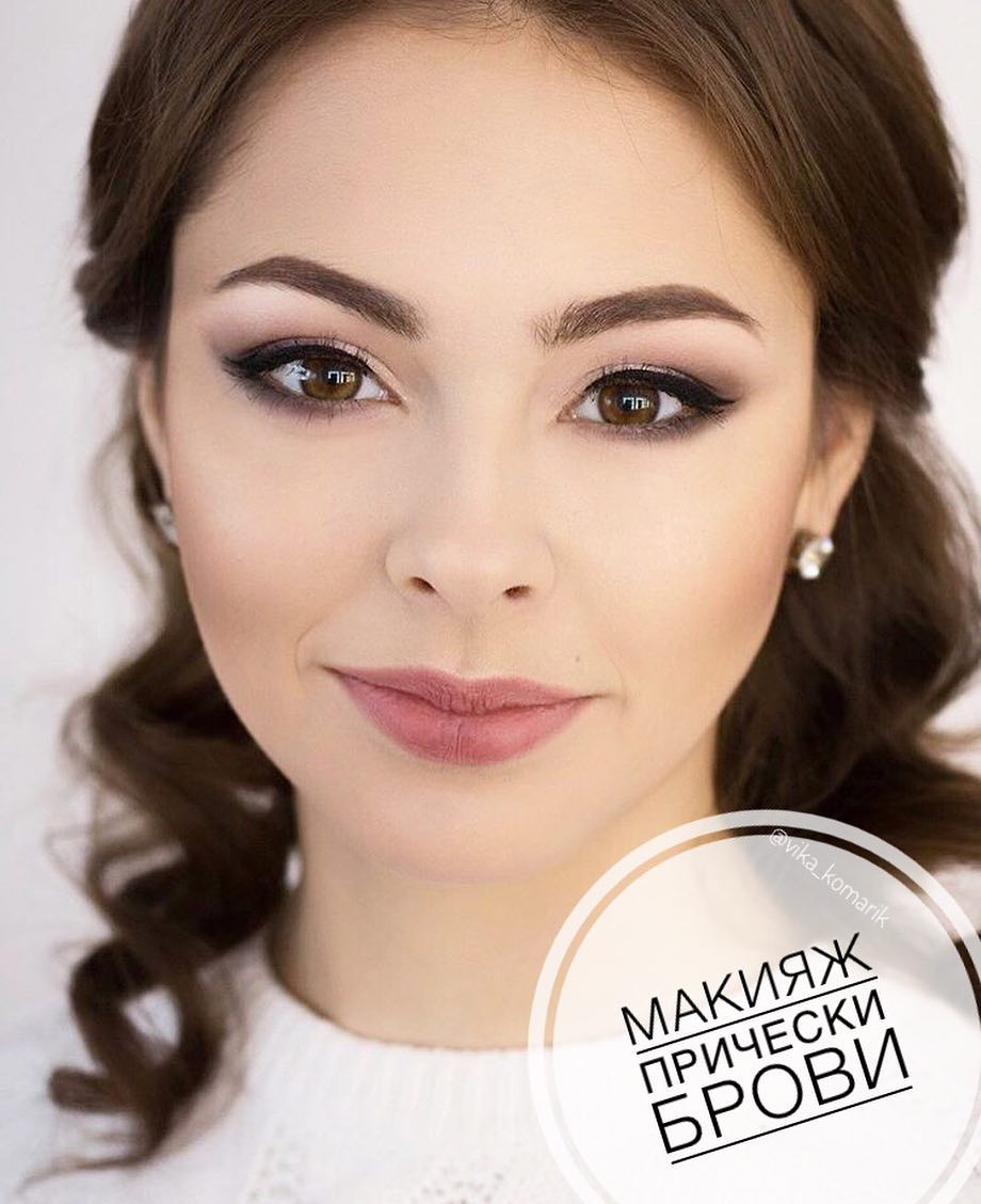 Appointment by reservation only ? #browsKiev #ComfortTown #makeupKiev #makeupArtistKiev #hairstylesKiev #stylistKiev #browArtistsKiev #browTintingKiev in Sand Diego, CA