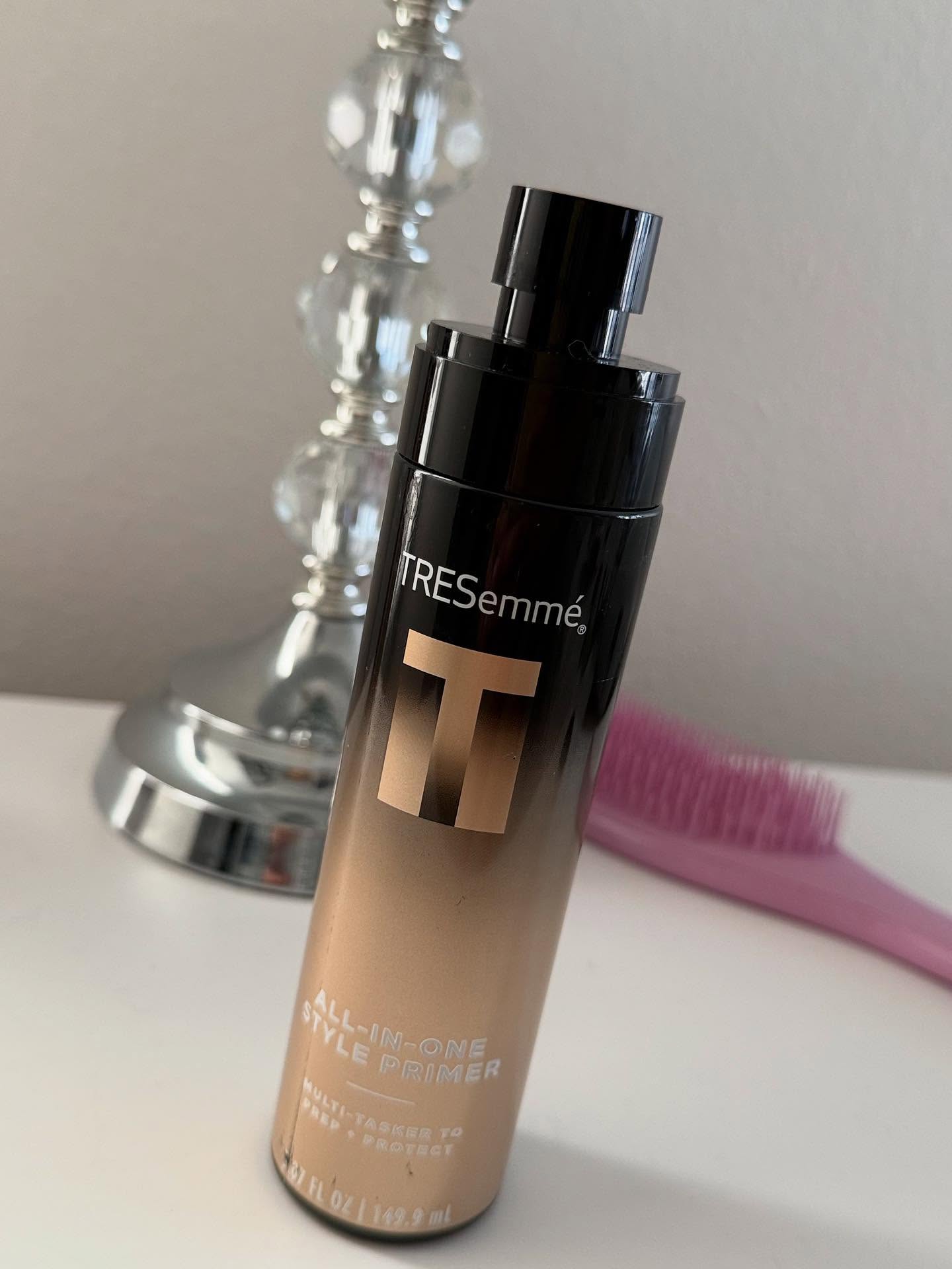 @influenster @tresemme #complimentary #targetstyle
I got this hair primer for review and have tried it) it’s good for dry or fluffy hair, softens it and helps to set it up to hairstyle. 👍 in Sand Diego, CA